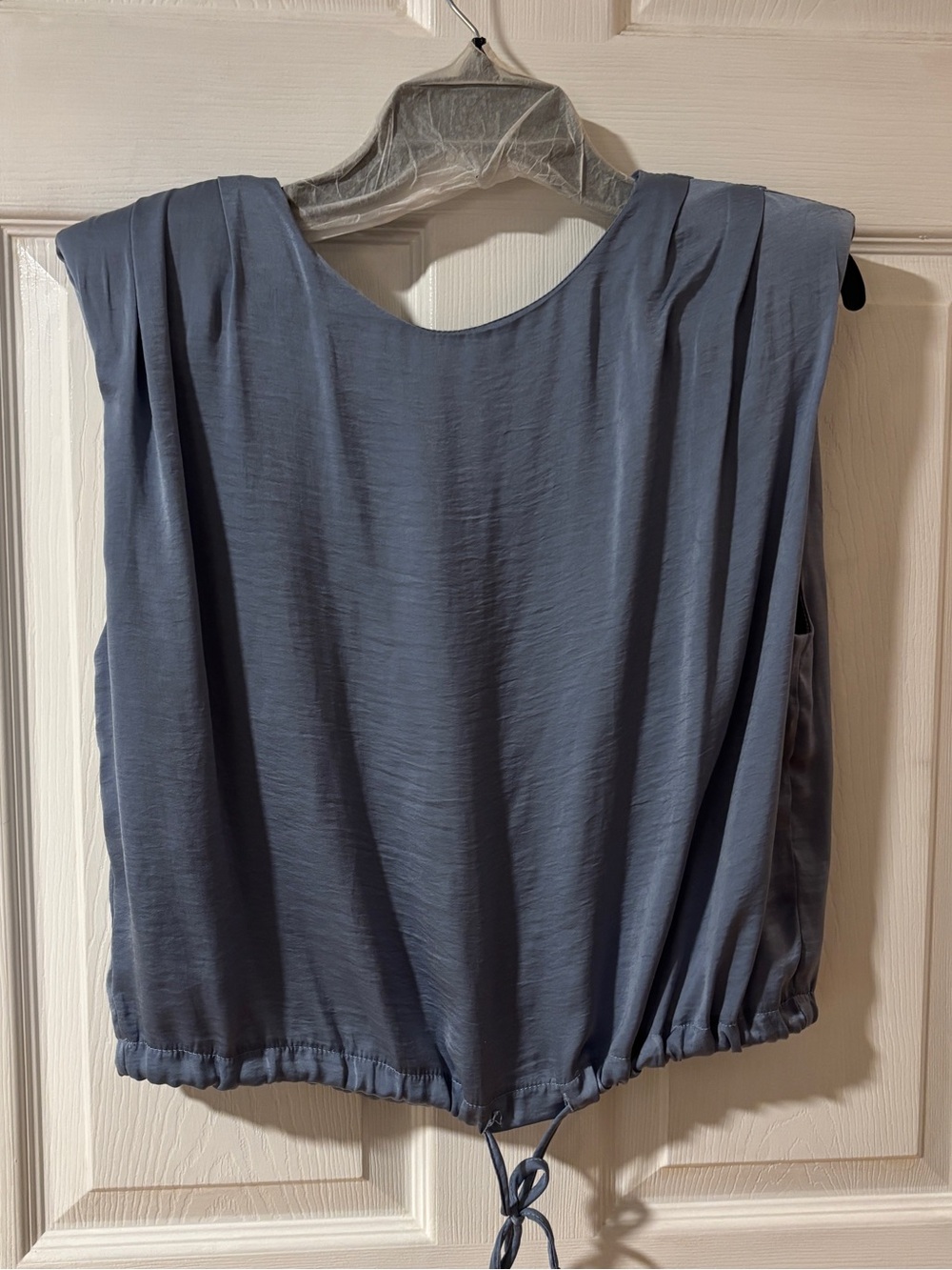 glam Slate Blue Drawstring Hem Sleeveless Silky Top with Shoulder Pads M